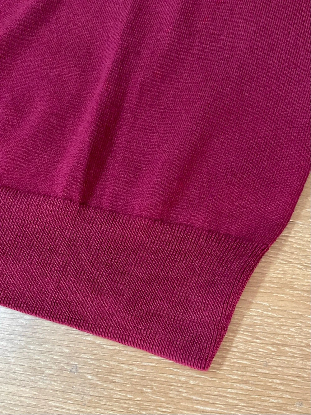 Brooks Brothers 100% Merino Wool Italian Yarn Burgundy Crewneck Sweater Men L